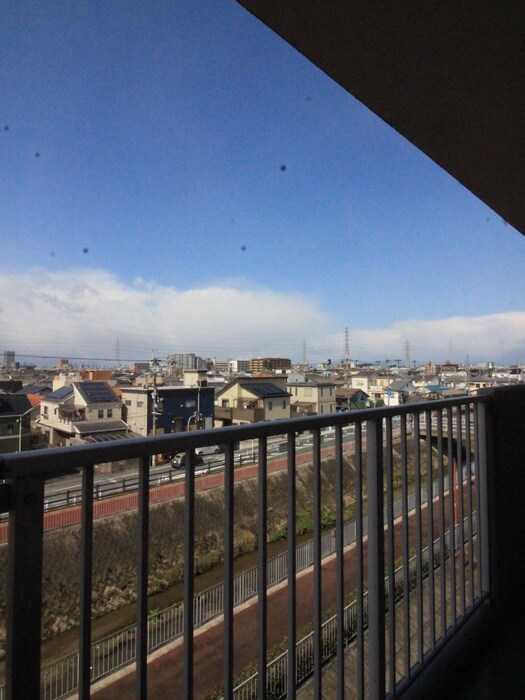 若草ハイツの物件内観写真