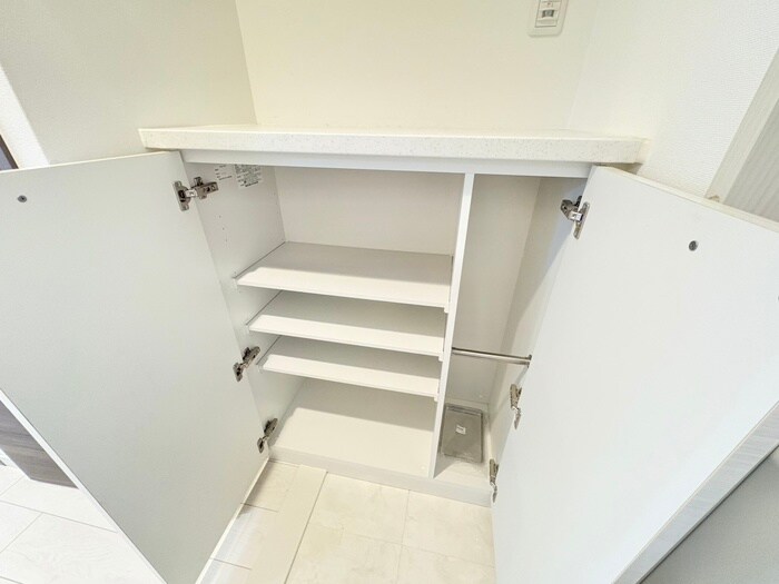 フォレストインサイド深井の物件内観写真