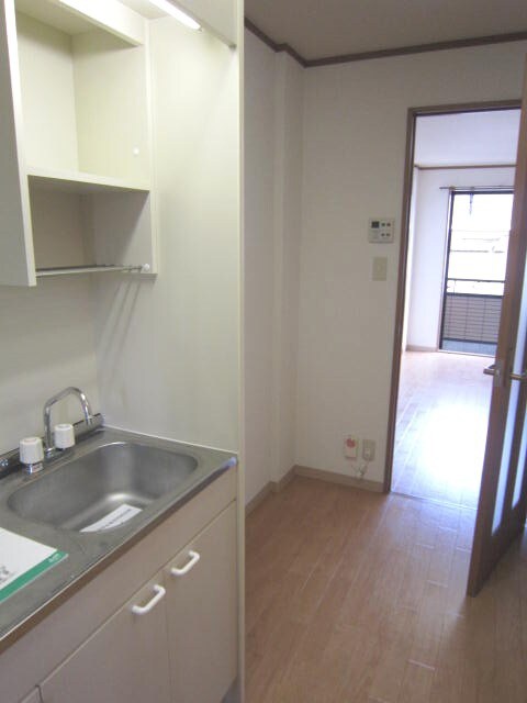 フローレスハタの物件内観写真