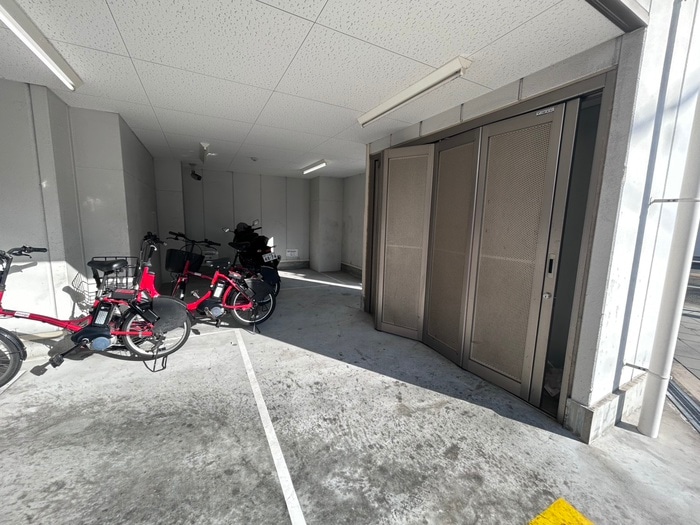 ｸﾞﾗﾝﾊﾟｼﾌｨｯｸ芦原橋駅前の物件外観写真