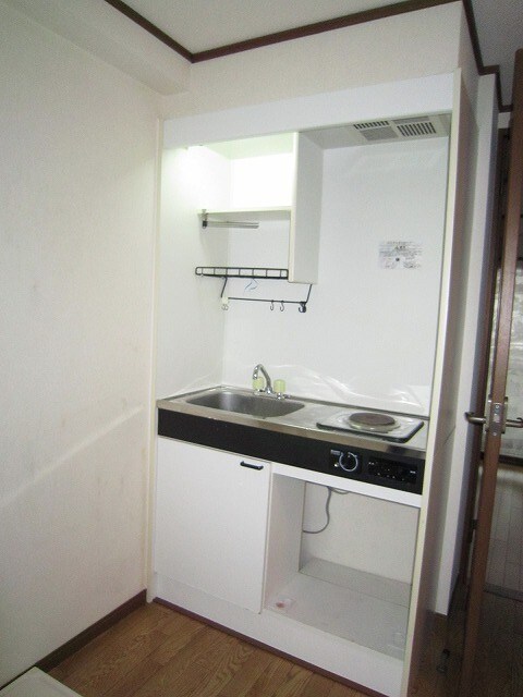 シャンブル南春日丘の物件内観写真