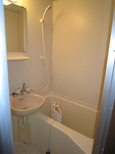 シャンブル南春日丘の物件内観写真