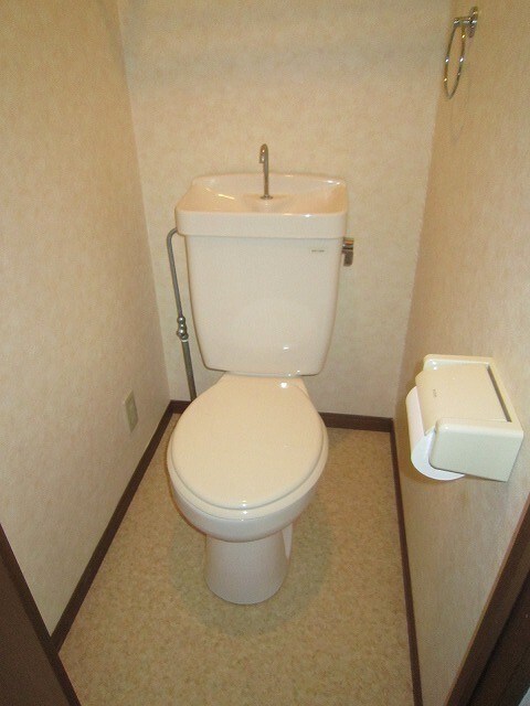 シャンブル南春日丘の物件内観写真