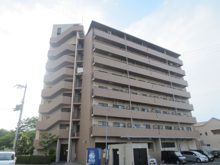 スピカ・リヴェルテの物件外観写真