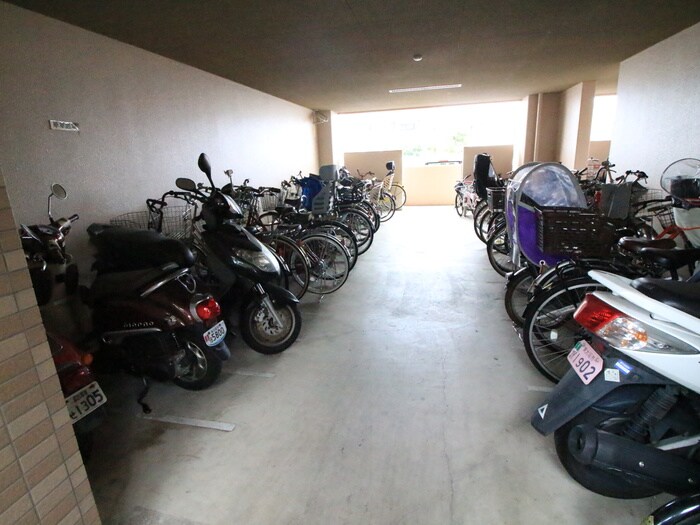 スピカ・リヴェルテの物件外観写真