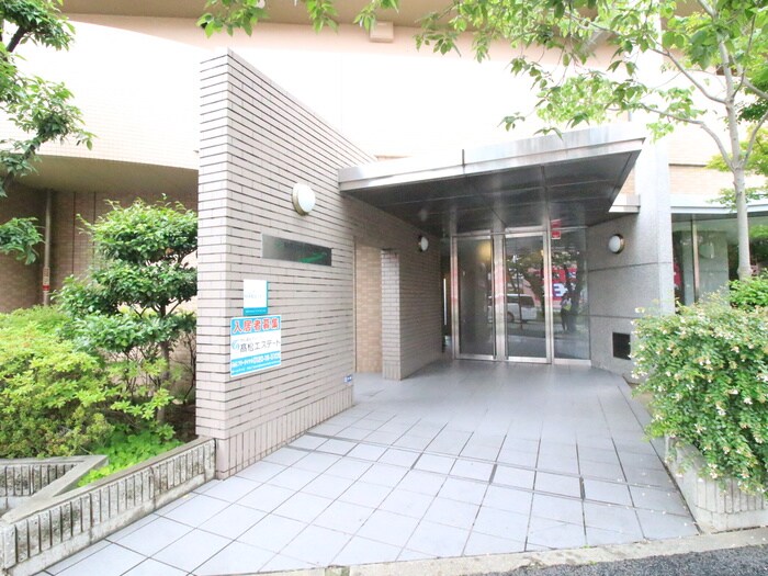 スピカ・リヴェルテの物件外観写真