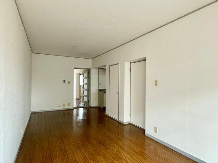 プレジオ王塚台の物件内観写真