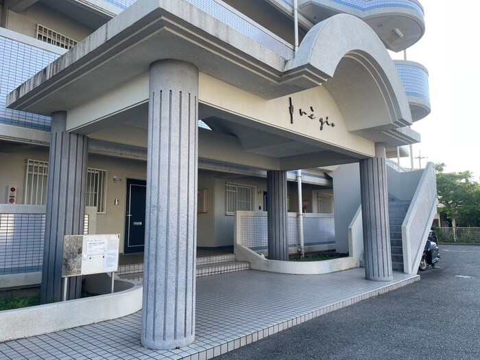 プレジオ王塚台の物件外観写真