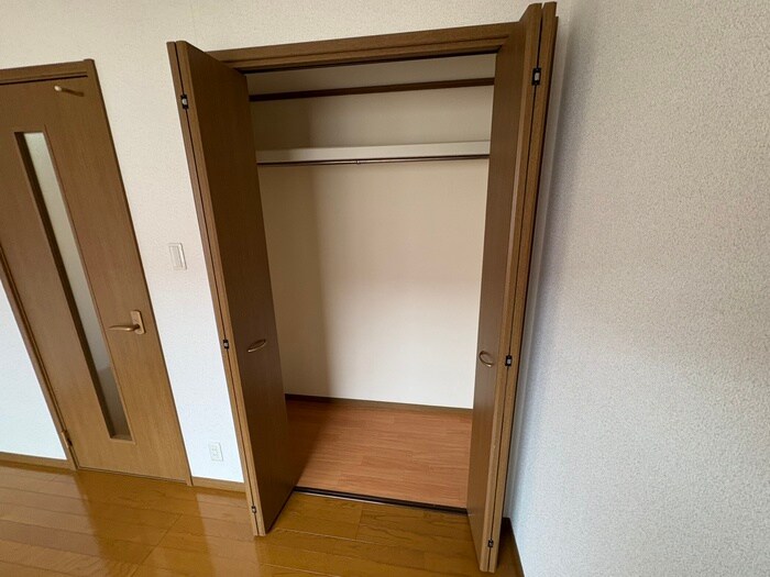 ﾄﾞﾐｰﾙ･ｼﾞｬﾙｳﾞｪﾙﾃﾞの物件内観写真