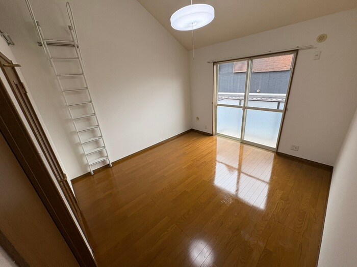 ﾄﾞﾐｰﾙ･ｼﾞｬﾙｳﾞｪﾙﾃﾞの物件内観写真