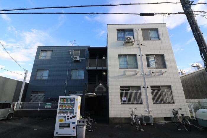 グローリー桂の物件外観写真