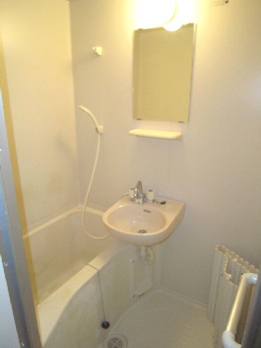 ステュデｨオ灰塚の物件内観写真