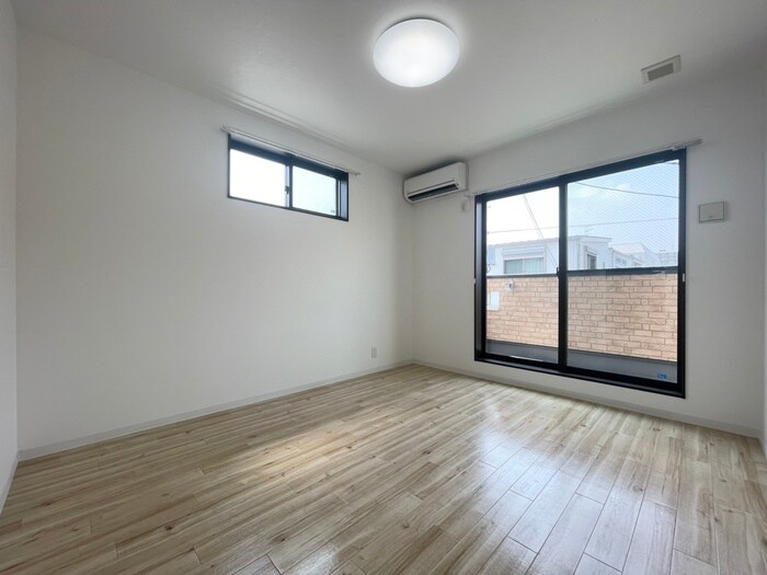 ワコーレヴィータ大開ステーシアの物件内観写真