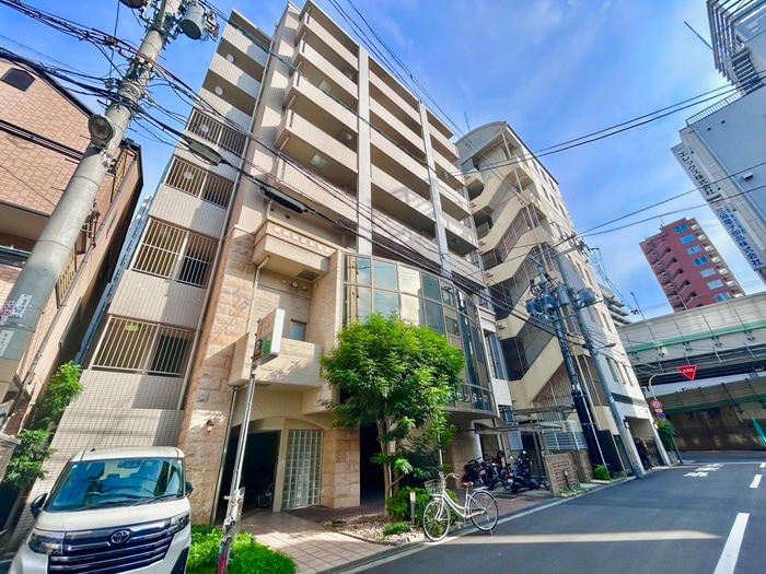 レユニ－ル優の物件外観写真