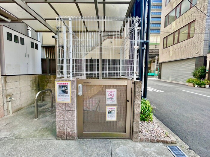 レユニ－ル優の物件外観写真