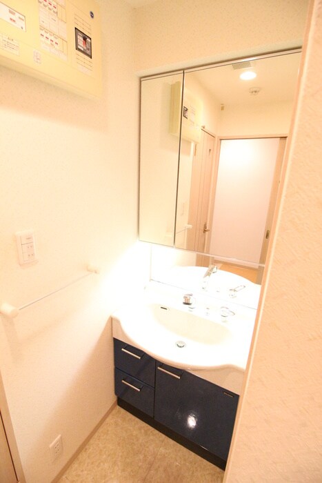 ＣＯＳＭＯ Ⅴの物件内観写真