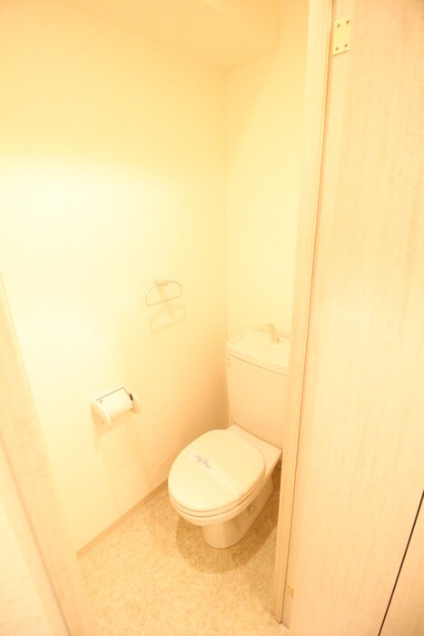 ＣＯＳＭＯ Ⅴの物件内観写真