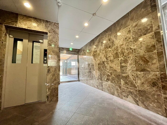 EXCEED桂の物件外観写真