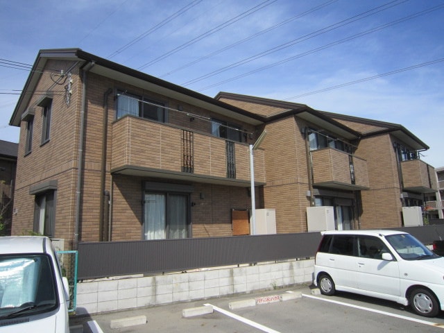 グリ－ンパレスⅤの物件外観写真