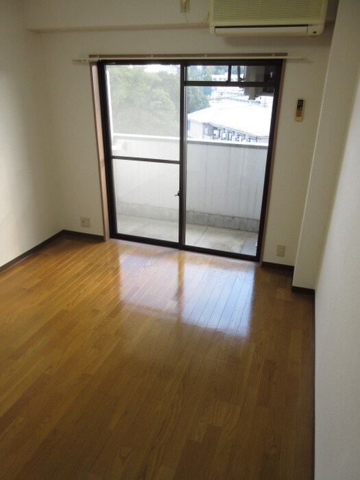 キャピタルⅡの物件内観写真