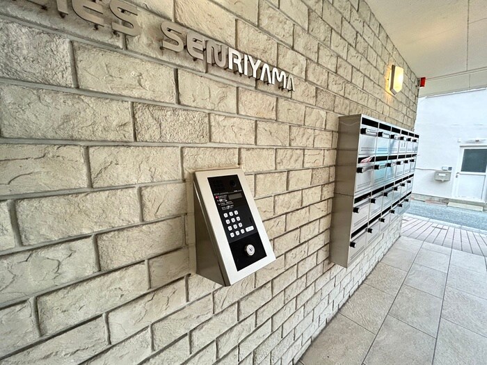 ＢＵＢＢＩＥＳ 千里山の物件外観写真