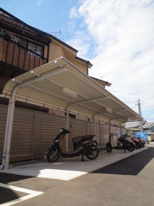 リバーサイド桂　弐番館の物件外観写真