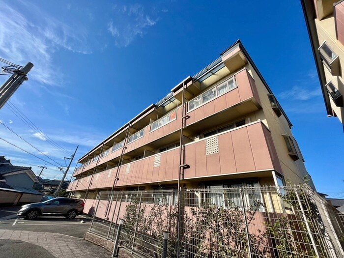 リバーサイド桂　弐番館の物件外観写真