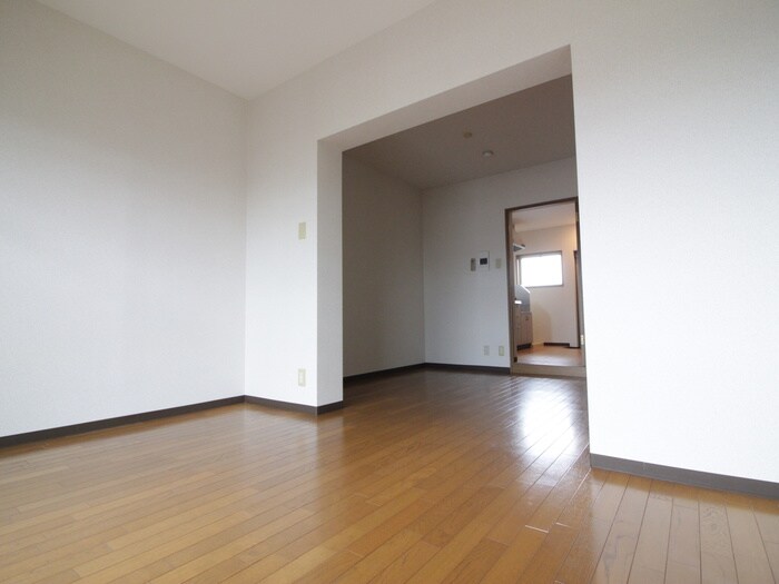 大八木マンションの物件内観写真