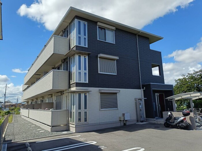 シンフォニー久津川の物件外観写真