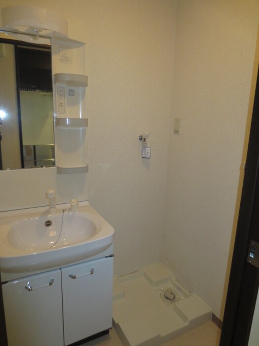 ﾌｼﾞﾊﾟﾚｽﾊﾟﾙﾄﾈｰﾙさとのⅠ番館の物件内観写真