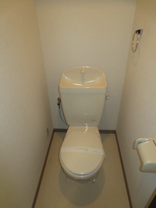 ﾌｼﾞﾊﾟﾚｽﾊﾟﾙﾄﾈｰﾙさとのⅠ番館の物件内観写真