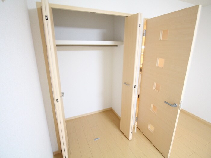 サンロ－ズの物件内観写真