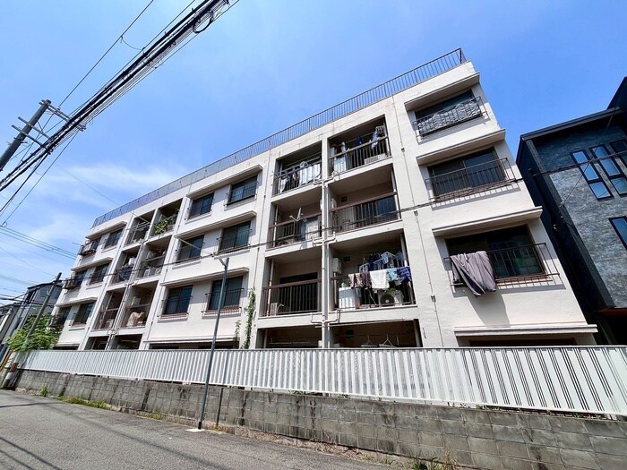 大石北町マンションの物件外観写真