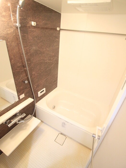 SKYレジデンス大阪梅田の物件内観写真