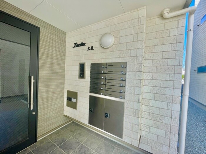 LUCITA大日の物件外観写真