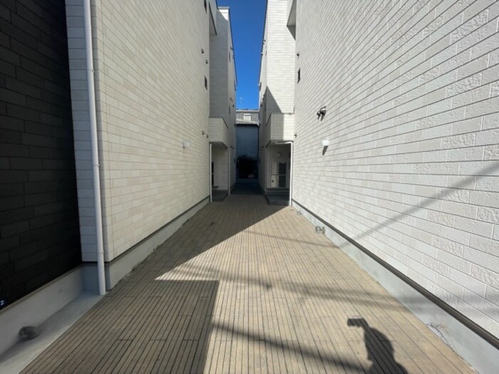 LUCITA大日の物件外観写真