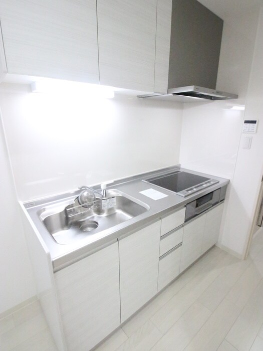 クリエオーレ常盤町の物件内観写真