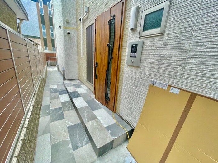 クリエオーレ常盤町の物件外観写真