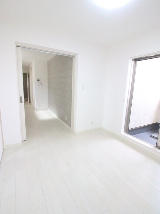 クリエオーレ常盤町の物件内観写真