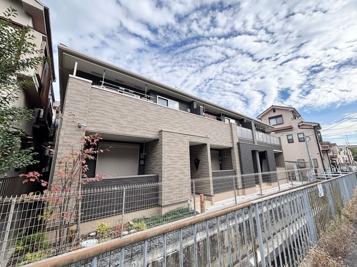 フィオーレつつみⅢの物件外観写真