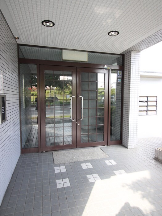 エルベ深井の物件外観写真