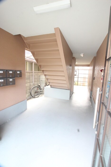 メゾン　カメリアの物件外観写真