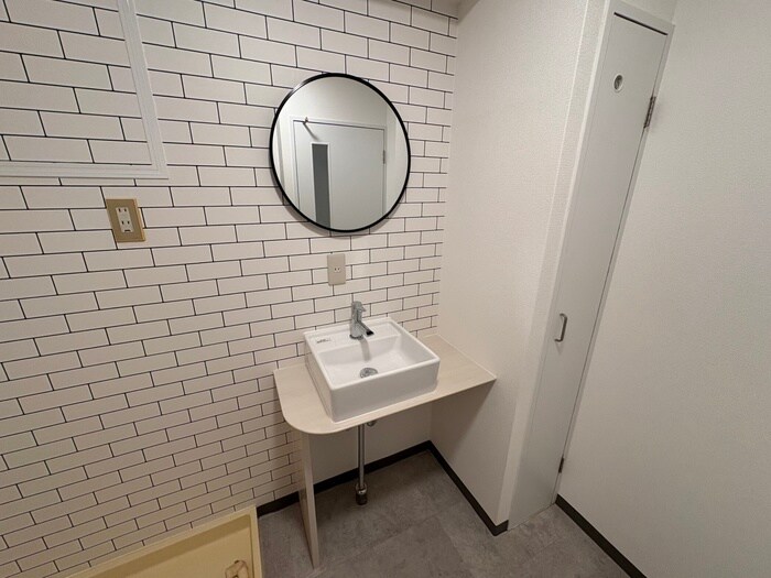 シャトレー高安の物件内観写真