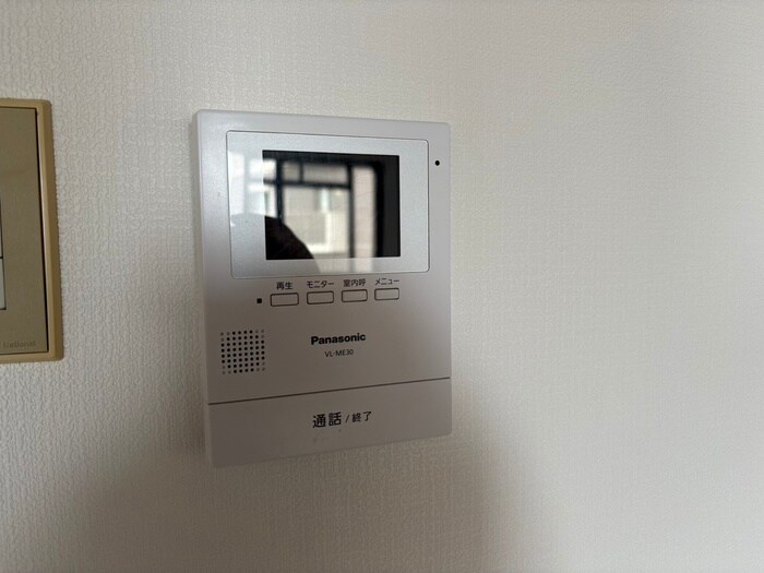 シャトレー高安の物件内観写真