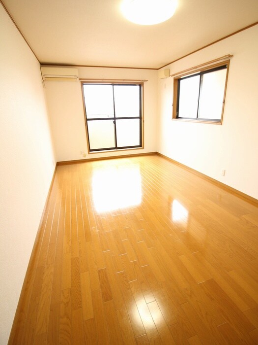 上野坂ｸﾞﾗﾝﾊｲﾂAの物件内観写真