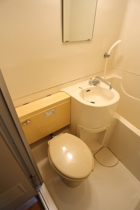 メゾン栄光園の物件内観写真