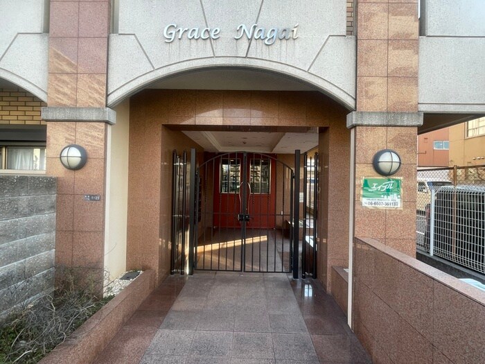 グレース長居の物件外観写真