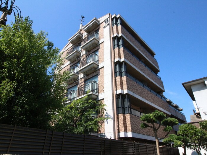 ド－ル魚崎の物件外観写真