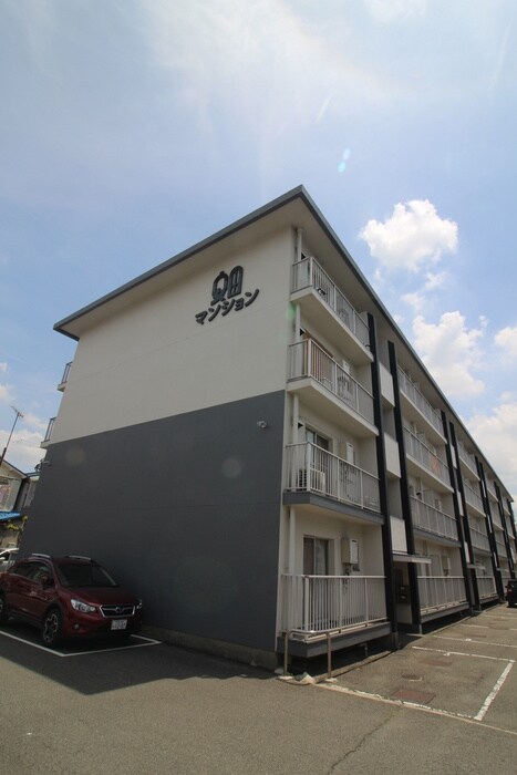 安田マンションの物件外観写真