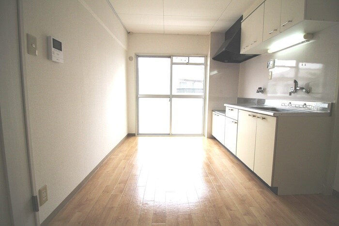 安田マンションの物件内観写真